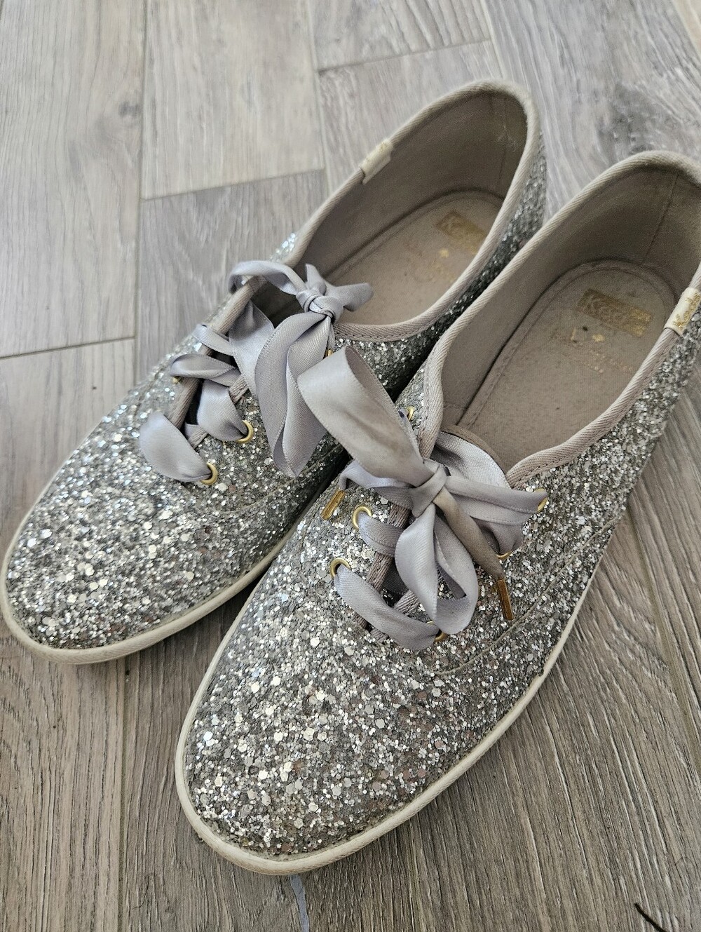 Ked's/Kate Spade & Steve Madden Lace-Up Women's Sneakers - 11 Silver